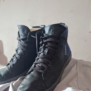 Black High-Top Men's Shoes